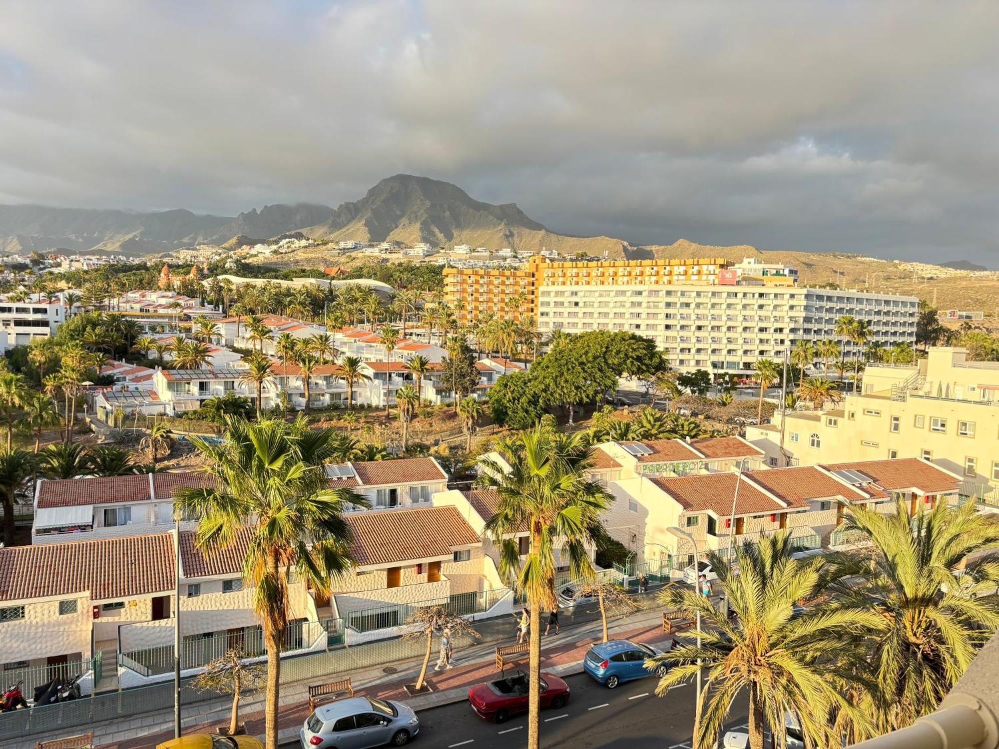 Comfortable Apartment In The Heart Of Las Americas Playa de las Américas Extérieur photo